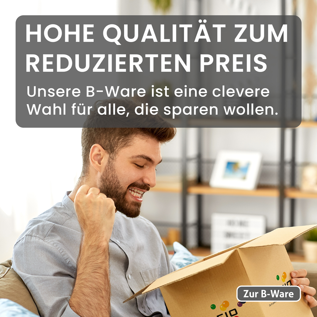 Mann freut sich über Selfio Paket mit B-Ware