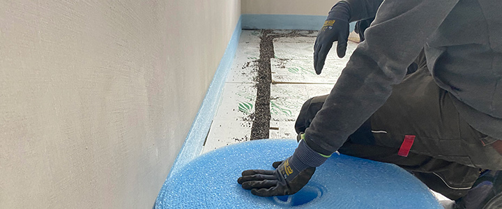 Randdämmstreifen verlegen