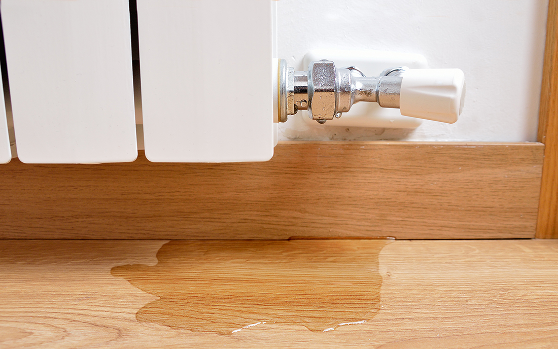 Leck am Heizungsrohr