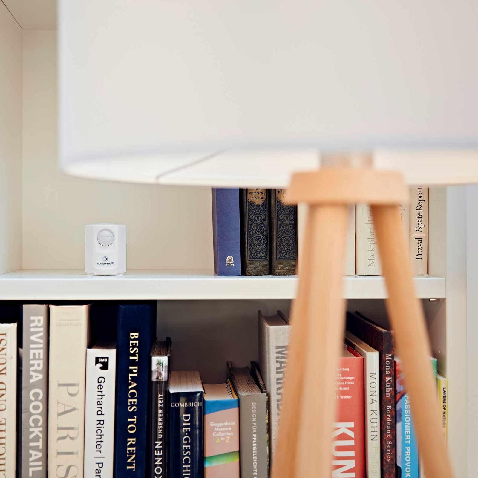 Homematic IP Smart Home Bewegungsmelder mit Dämmerungssensor - innen HmIP-SMI