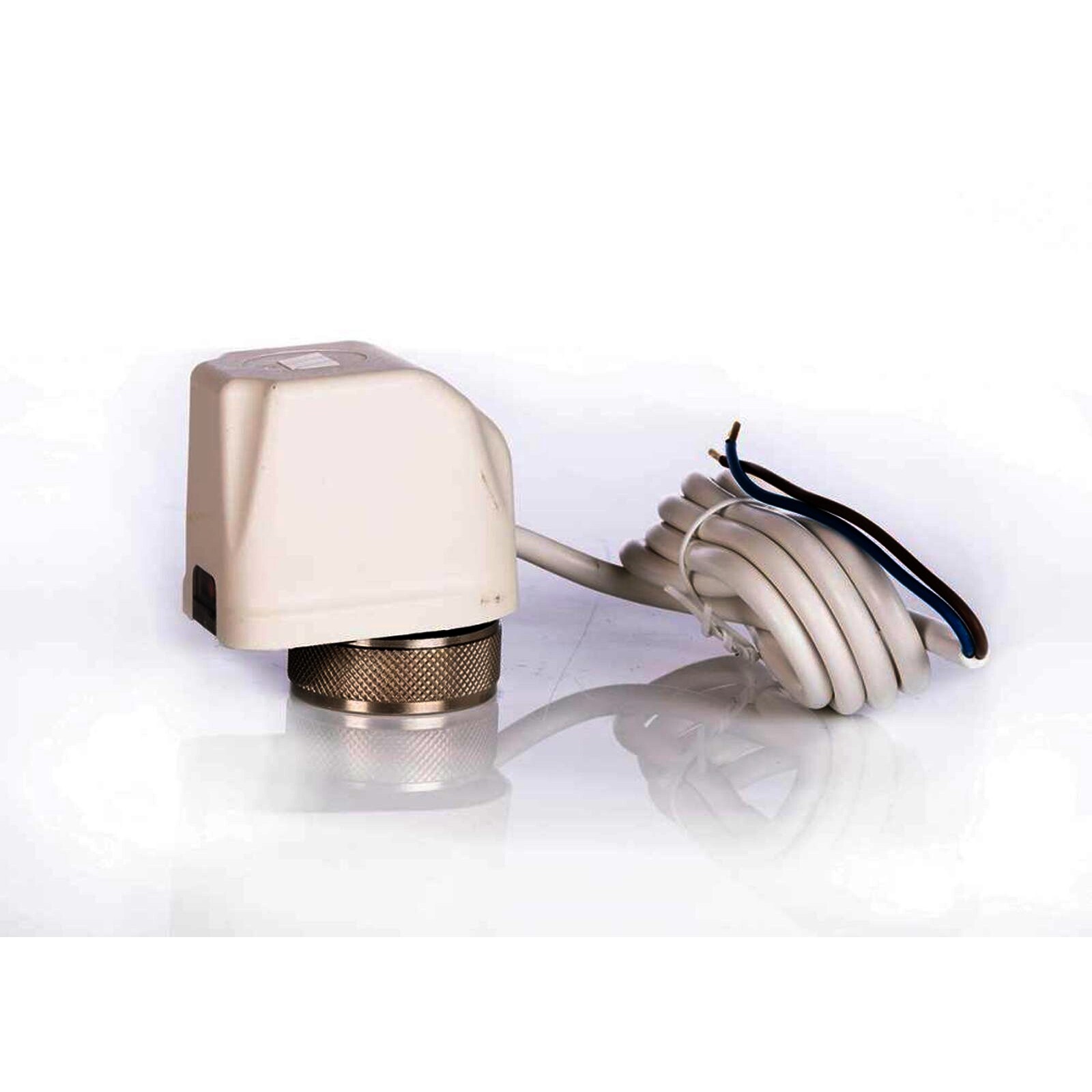 Stellantrieb Fußbodenheizung 230 V NC 22CX 20 Stück