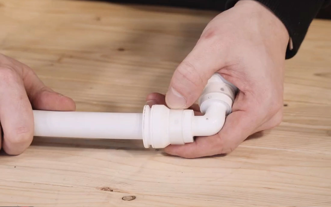 Installation eines Steckfitting-Systems