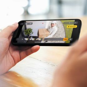 Eve Outdoor Cam - Smarte Flutlichtkamera in schwarz