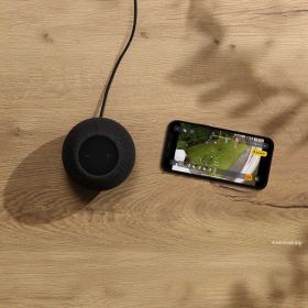 Eve Outdoor Cam - Smarte Flutlichtkamera in schwarz