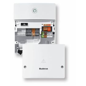Buderus Logaplus GB125 Öl-Brennwert 30 kW Heizungspaket K32/2 mit Regelung RC310 Warmwasserspeicher SU200/5 200 l mit Mischer