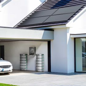 Zendure SolarFlow 2400 AC Mikrowechselrichter + AB3000X Batteriespeicher 2,88 kWh